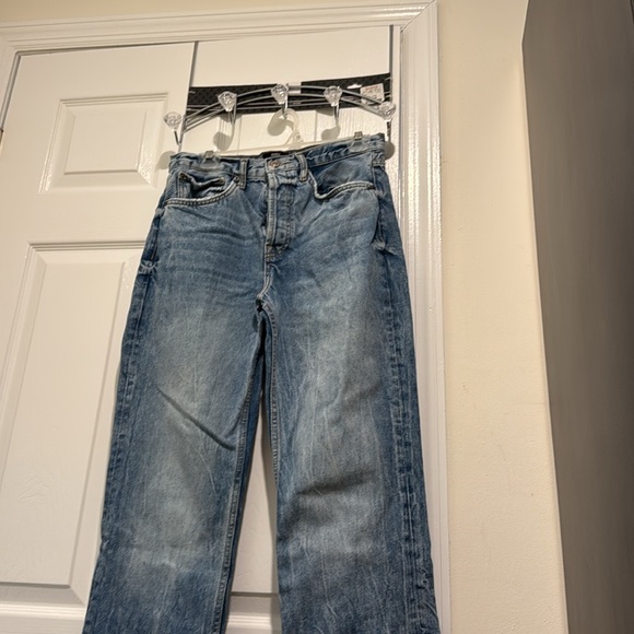 Zara Into the Classics Jeans - Picture 2 of 4